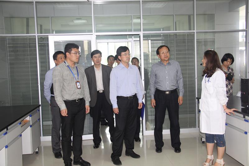國家知識產(chǎn)權(quán)局、山東省知識產(chǎn)權(quán)局領(lǐng)導(dǎo)蒞臨海利爾藥業(yè)集團視察指導(dǎo)工作
