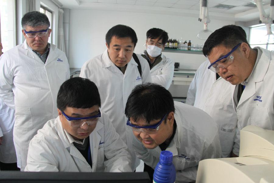 內(nèi)蒙古大興安嶺農(nóng)墾管理局領(lǐng)導(dǎo)到集團參觀考察